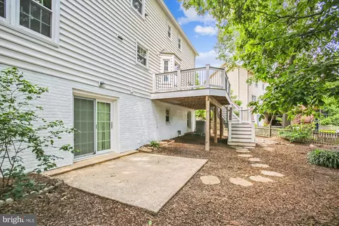 Exterior - 21130 Haystack Ct, Ashburn, VA 20147 photo 6 of 13
