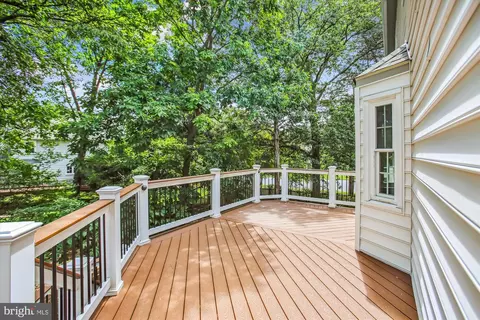 Exterior - 21130 Haystack Ct, Ashburn, VA 20147 photo 3 of 13