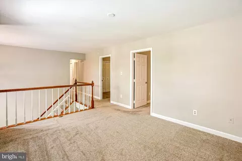 Entry Way - 21130 Haystack Ct, Ashburn, VA 20147 photo 7 of 7