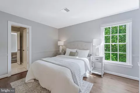 Bedroom - 47024 Berwick Ct, Sterling, VA 20165 photo 6 of 9
