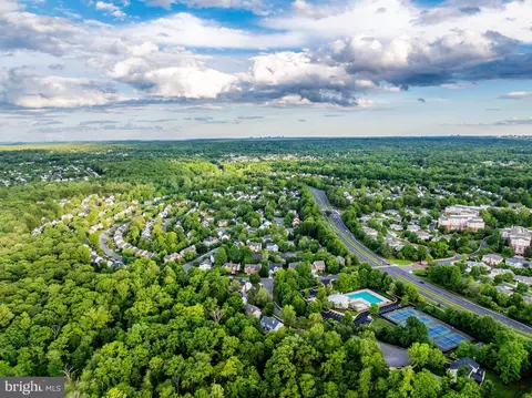 View/Area - 47024 Berwick Ct, Sterling, VA 20165 photo 35 of 46