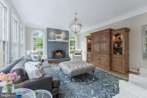 Living - 47024 Berwick Ct, Sterling, VA 20165 photo 1 of 4