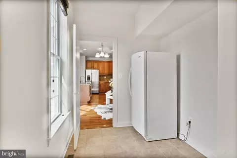 Entry Way - 23234 Evergreen Ridge Dr, Ashburn, VA 20148 photo 1 of 2