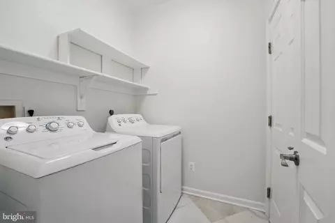 Other - 43250 Menemsha Ln, Chantilly, VA 20152 photo 5 of 28