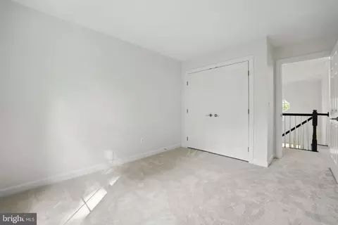 Bedroom - 43250 Menemsha Ln, Chantilly, VA 20152 photo 4 of 8