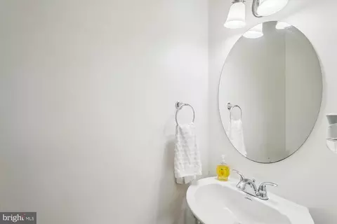 302 Argus Pl, Sterling, VA 20164 photo 14