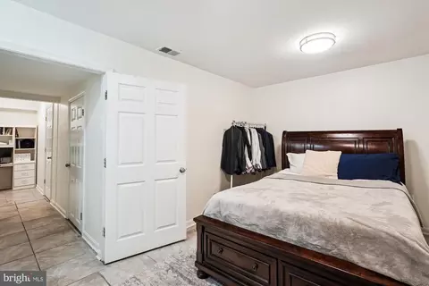 302 Argus Pl, Sterling, VA 20164 photo 24