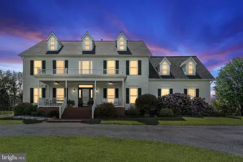 37000 Cardigan Pl, Purcellville, VA 20132
