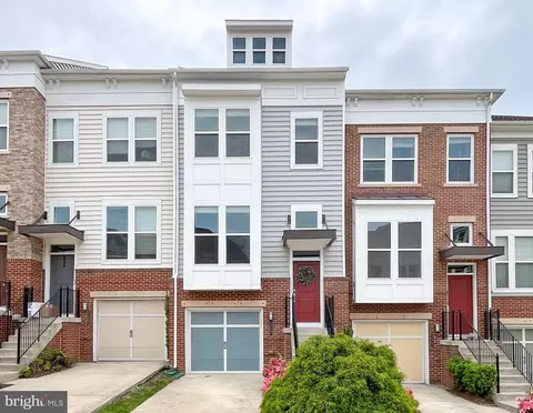 42667 New Dawn Ter, Brambleton, VA 20148