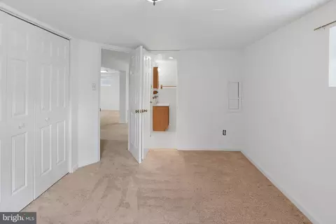 Bedroom - 321 E St, Purcellville, VA 20132 photo 3 of 3