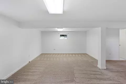 Other - 321 E St, Purcellville, VA 20132 photo 7 of 10