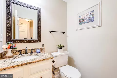 20662 Ashleaf Ct, Sterling, VA 20165 photo 8
