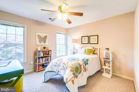 20662 Ashleaf Ct, Sterling, VA 20165 photo 18