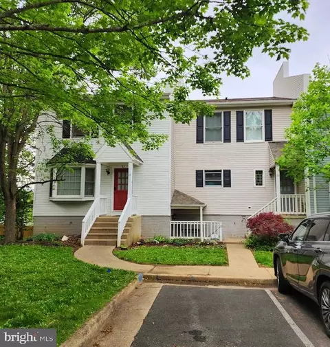 23 Stonewall Ct, Middleburg, VA 20117