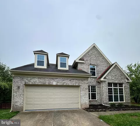 Exterior - 43997 Needmore Ct, Ashburn, VA 20147 photo 2 of 17
