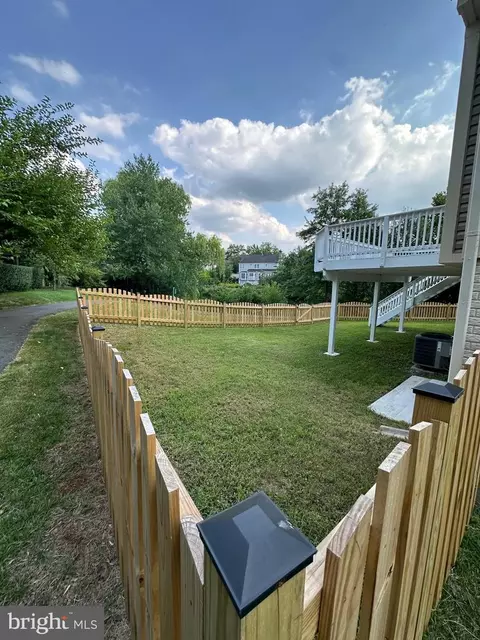Exterior - 43997 Needmore Ct, Ashburn, VA 20147 photo 14 of 17