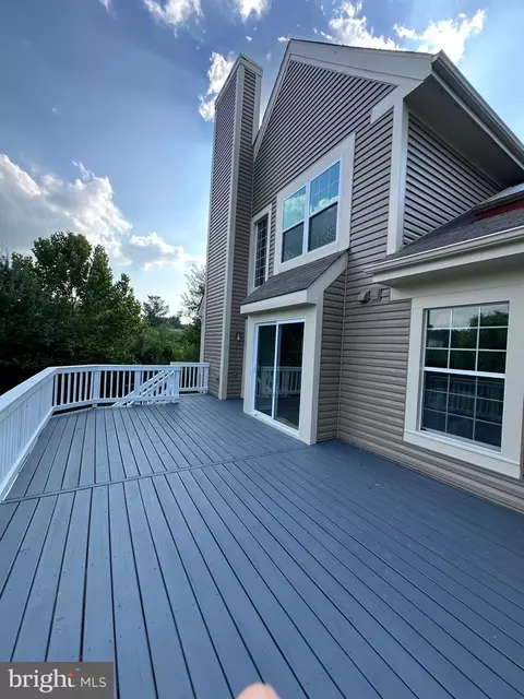 Exterior - 43997 Needmore Ct, Ashburn, VA 20147 photo 4 of 17