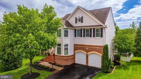 1635 Chickasaw Pl NE, Leesburg, VA 20176