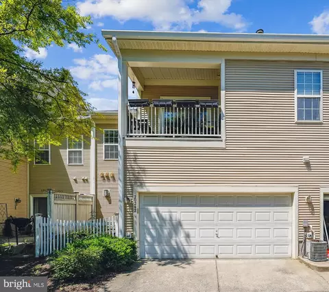 20242 Macglashan Ter, Ashburn, VA 20147 photo 4