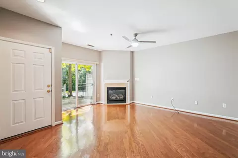 20242 Macglashan Ter, Ashburn, VA 20147 photo 17