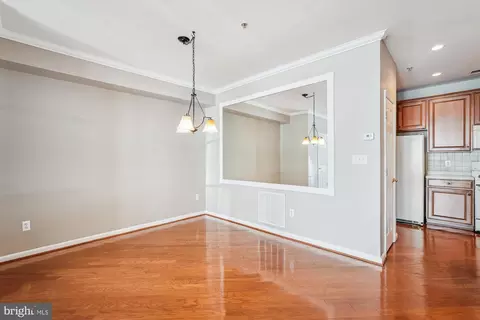 20242 Macglashan Ter, Ashburn, VA 20147 photo 11