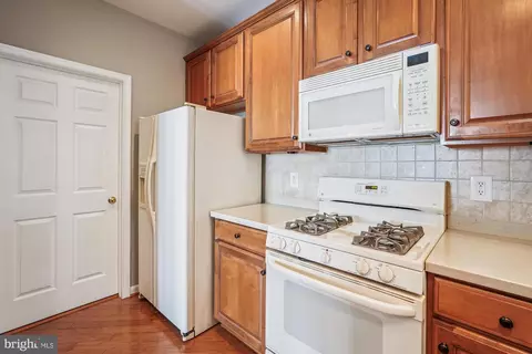 20242 Macglashan Ter, Ashburn, VA 20147 photo 15