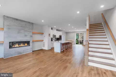 308 Bodega Ter SE, Leesburg, VA 20175