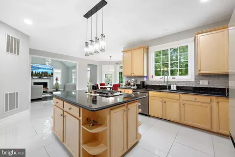 Kitchen - 45932 Pullman Ct, Sterling, VA 20164 photo 1 of 4