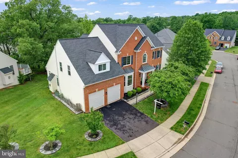 View/Area - 45932 Pullman Ct, Sterling, VA 20164 photo 6 of 6