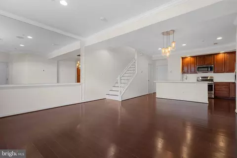 21552 Romans Dr, Ashburn, VA 20147 photo 3