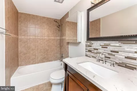 1308 E Beech Rd, Sterling, VA 20164 photo 17