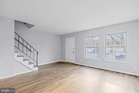 Entry Way - 312 E Cornell Dr, Sterling, VA 20164 photo 1 of 3