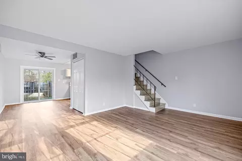 Living - 312 E Cornell Dr, Sterling, VA 20164 photo 1 of 1
