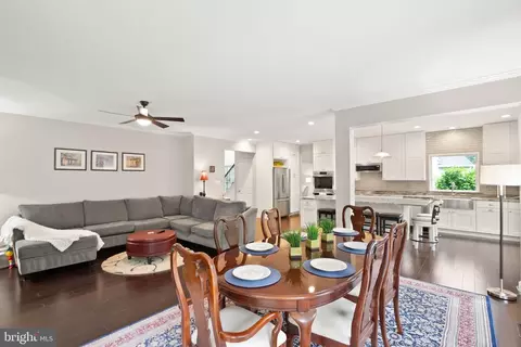 20355 Snowpoint Pl, Ashburn, VA 20147 photo 18