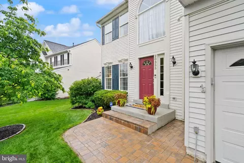 20355 Snowpoint Pl, Ashburn, VA 20147 photo 2