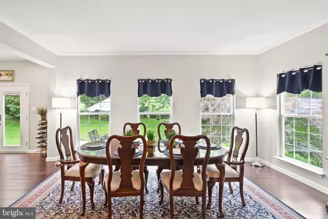 20355 Snowpoint Pl, Ashburn, VA 20147 photo 17