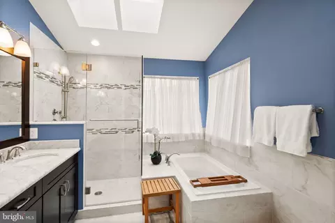 20355 Snowpoint Pl, Ashburn, VA 20147 photo 29