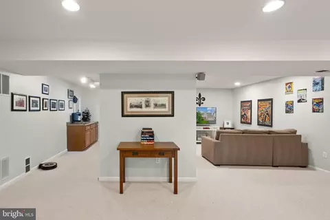 20355 Snowpoint Pl, Ashburn, VA 20147 photo 45