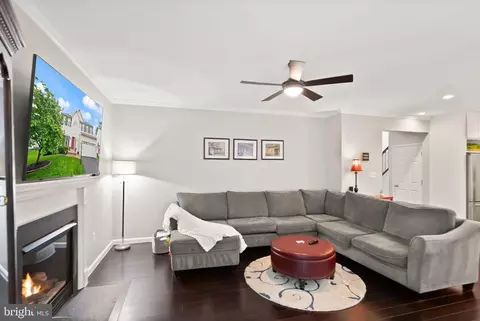 20355 Snowpoint Pl, Ashburn, VA 20147 photo 14
