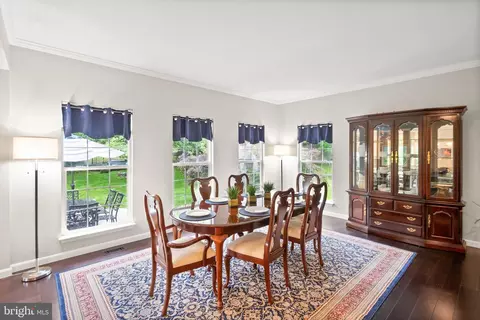 20355 Snowpoint Pl, Ashburn, VA 20147 photo 16