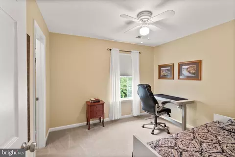 20355 Snowpoint Pl, Ashburn, VA 20147 photo 38