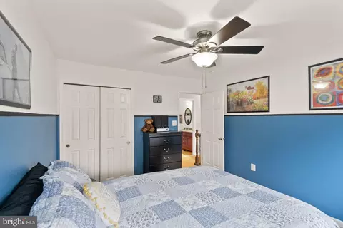 20355 Snowpoint Pl, Ashburn, VA 20147 photo 35