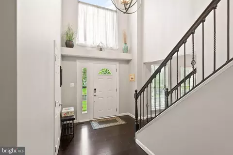 20355 Snowpoint Pl, Ashburn, VA 20147 photo 4
