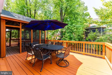 Exterior - 21119 Deep Furrow Ct, Ashburn, VA 20147 photo 17 of 22