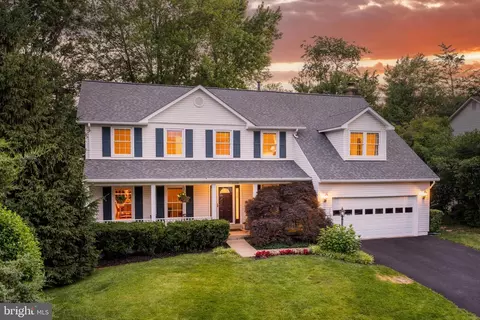 Exterior - 21119 Deep Furrow Ct, Ashburn, VA 20147 photo 3 of 22