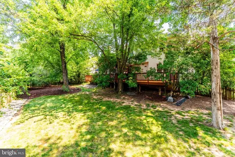 Exterior - 21119 Deep Furrow Ct, Ashburn, VA 20147 photo 15 of 22