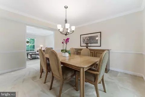 Dining - 21119 Deep Furrow Ct, Ashburn, VA 20147 photo 2 of 3