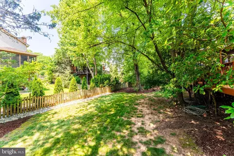 Exterior - 21119 Deep Furrow Ct, Ashburn, VA 20147 photo 21 of 22