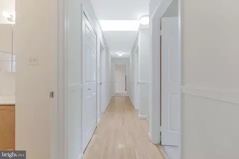 Entry Way - 21119 Deep Furrow Ct, Ashburn, VA 20147 photo 7 of 9