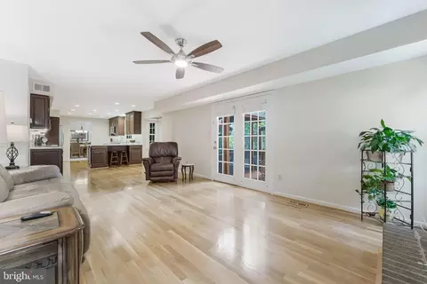 Living - 21119 Deep Furrow Ct, Ashburn, VA 20147 photo 6 of 7